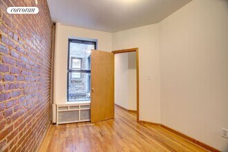 139 W 83rd St in New York, NY - Building Photo - Building Photo