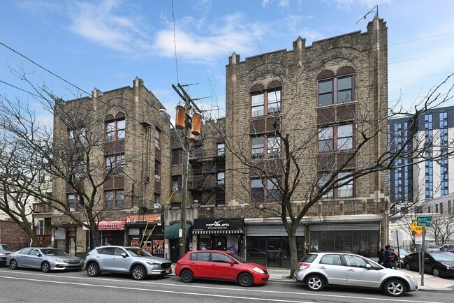 property at 124 Storms Ave