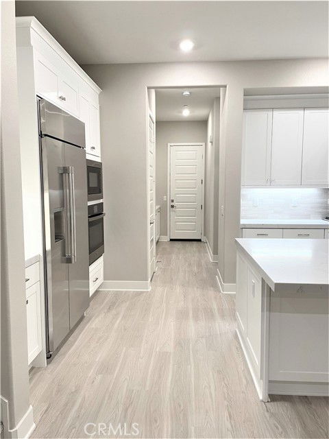 116 Scale in Irvine, CA - Building Photo - Building Photo