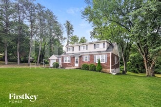 4440 Parker Rd in Florissant, MO - Building Photo - Building Photo