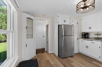 1222 S Oneida St in Green Bay, WI - Foto de edificio - Building Photo