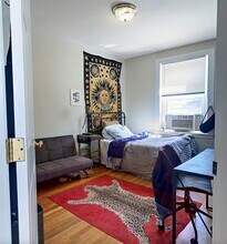 108 Central St, Unit 2L in Somerville, MA - Building Photo - Building Photo