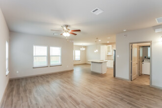 7918 Tuscan Cypress Dr in Cypress, TX - Building Photo - Building Photo