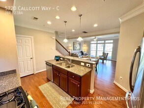 5720 Callcott Way in Alexandria, VA - Building Photo - Building Photo