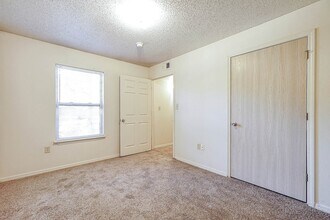 Village Square of Jacksonville in Jacksonville, AR - Building Photo - Building Photo