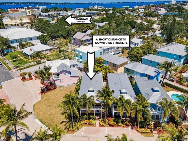 521 SW Akron Ave in Stuart, FL - Building Photo - Building Photo