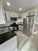 105 Valencia Loop, Unit 3 in Santa Fe, NM - Building Photo