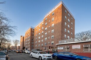 10809 159th St in Jamaica, NY - Building Photo