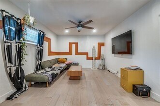 6257 Fenway St in Dallas, TX - Building Photo - Building Photo