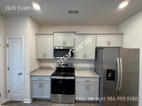 2835 Egert Dr in Haw River, NC - Building Photo - Building Photo