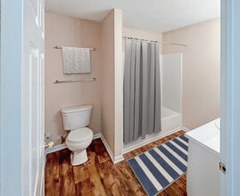 Madison Ridge Apartments in Dickson, TN - Foto de edificio - Building Photo