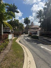 15680 SW 106th Ln in Miami, FL - Building Photo - Building Photo