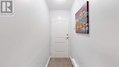 90-390 Orchid Pl Dr in Toronto, ON - Building Photo - Building Photo