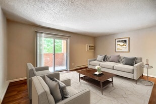 Meadowbrook Apartments