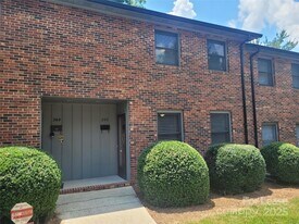 266 N Kelly St in Statesville, NC - Building Photo