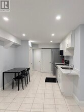 5630 Sparkwell Dr in Mississauga, ON - Building Photo - Building Photo