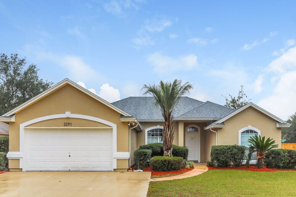 3291 Sexton Dr in Green Cove Springs, FL - Building Photo