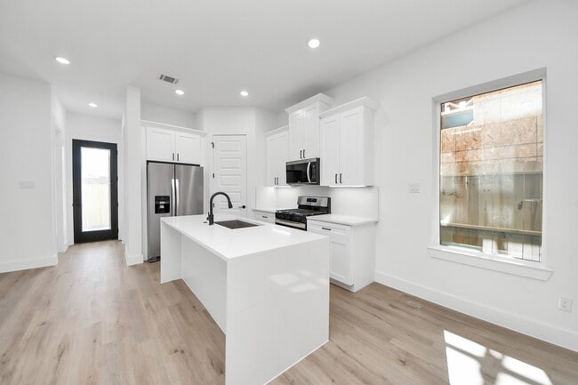 property at 3310 Hardy St