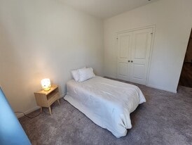 5442 Pearl Mdw in Converse, TX - Building Photo