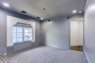 3749 Olympia Dr in Houston, TX - Building Photo - Building Photo