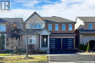 128 Selwyn Rd in Richmond Hill, ON - Building Photo