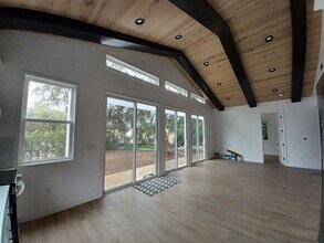 319 E Ramona St in Covina, CA - Building Photo - Building Photo