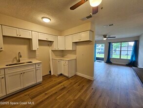 2465 Mercury Dr in Cocoa, FL - Building Photo - Building Photo