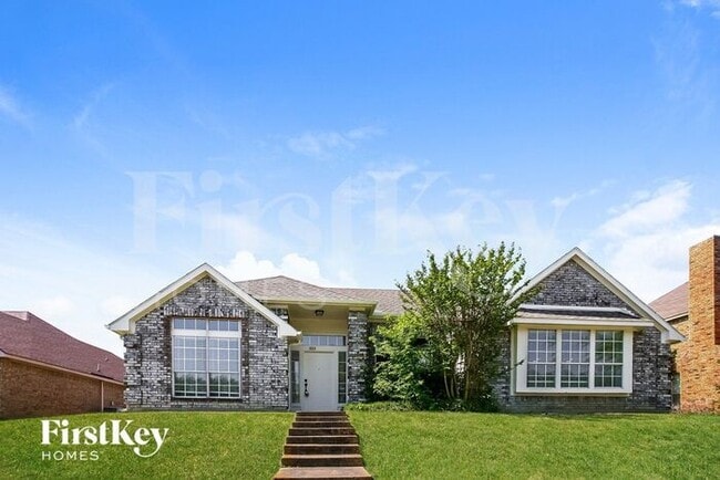 2020 Spring Mills Rd in Mesquite, TX - Building Photo - Building Photo