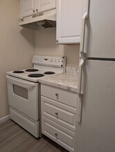 6934 SW 17th Pl in Gainesville, FL - Building Photo - Building Photo