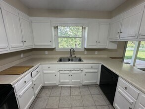341 Hickory Dr in Old Hickory, TN - Building Photo - Building Photo