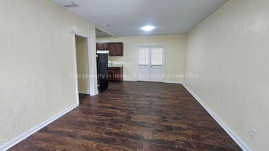 7232 Linda Dr in Jacksonville, FL - Building Photo - Building Photo
