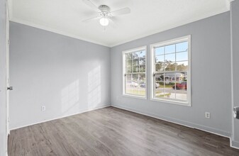 3953 10th Ave S in St. Petersburg, FL - Building Photo - Building Photo