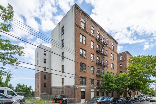33 Central Ave in Staten Island, NY - Building Photo - Building Photo