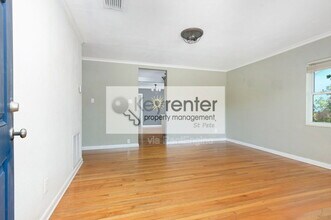 983 47th Ave N in St. Petersburg, FL - Building Photo - Building Photo