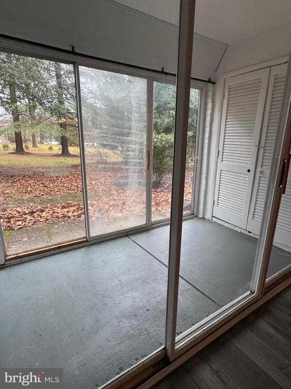 5245 W Running Brook Rd in Columbia, MD - Building Photo - Building Photo