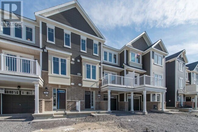 82 Feathertop Ln in Ottawa, ON - Building Photo - Building Photo