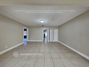 4710 Madison St in Hollywood, FL - Building Photo - Building Photo