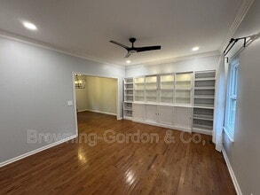 104 Oak Hollolw Cir in Nashville, TN - Foto de edificio - Building Photo