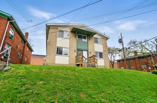 7839 Newbedford Ave in Cincinnati, OH - Building Photo - Building Photo