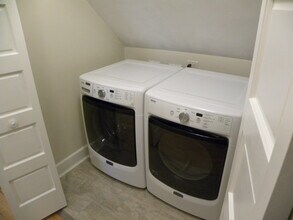 925 Vilas Ave, Unit 3 in Madison, WI - Building Photo - Building Photo