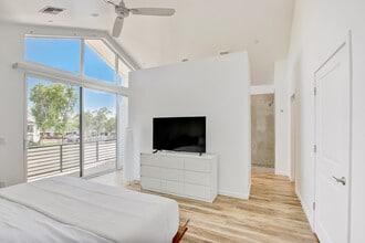 St Moritz Residences in Chandler, AZ - Foto de edificio - Building Photo