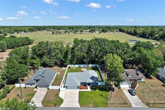 8387 SE 155th Pl in Summerfield, FL - Building Photo - Building Photo