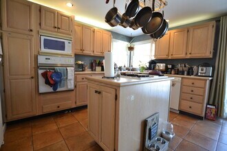 10 Donnybrook Rd in Boston, MA - Building Photo - Building Photo