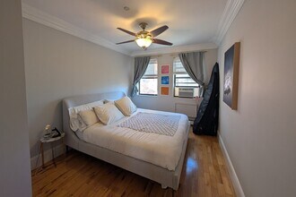 34 Russell St in Brooklyn, NY - Foto de edificio - Building Photo