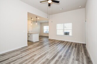 453 Egret Ct in Hoschton, GA - Building Photo - Building Photo