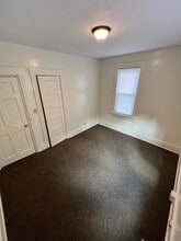 774 Weaver St, Unit 774-1 Weaver in Morgantown, WV - Building Photo - Building Photo