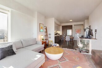 18 10th St in San Francisco, CA - Building Photo - Building Photo