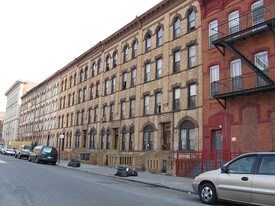 782 Madison St Apartments