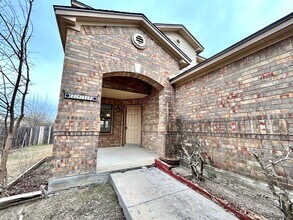 2417 McCook Dr in Georgetown, TX - Building Photo - Building Photo