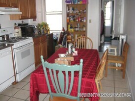 37 Egremont Rd in Boston, MA - Building Photo